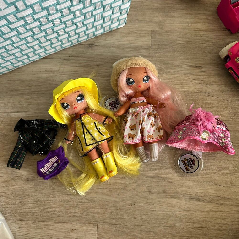 Na!Na!Na! Surprise Dolls Daria Duckie Yellow Sarah Snuggles Pink Teddy Bear